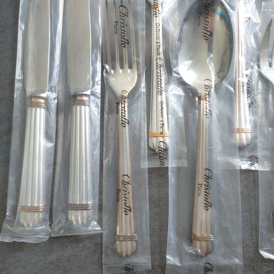 Christofle Aria Goldring Standard 12pcs Silverplate Gold Accents Brand New - Image 4 of 4