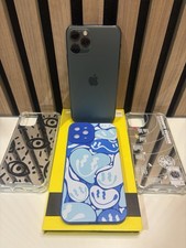 Apple iPhone 11 Pro - 64GB - Nachtgrün - mit Diagnosebericht - mit Zubehörpaket