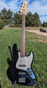 Fender Fretless Jazz Bass | eBay