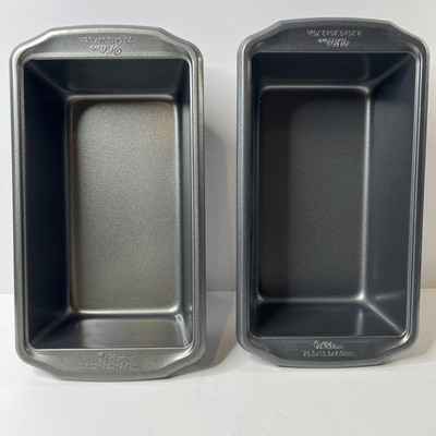 2 Wilton Premium Non-Stick Bread Baking Loaf Pans 9''x 5'' Durable Stainless Steel