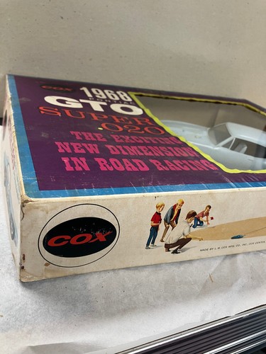 VINTAGE COX/MPC 1/25 SCALE 1968 PONTIAC GTO GAS POWERED TETHER CAR RARE !! - Picture 16 of 19