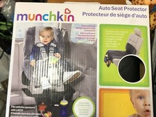 MUNCHKIN Auto Seat Protector with Expandable Storage Pocket New In Box black