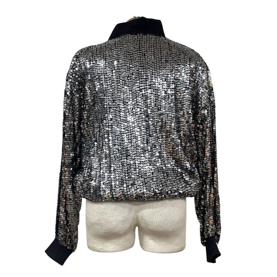 Chaqueta de bombardero vintage de los 80 Just-In Inc lentejuelas plateadas con motivo abstracto similar a un animal Foto 3 de 4