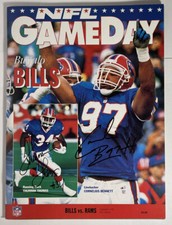 NFL Gameday Magazine THURMAN THOMAS & CORNELIUS BENNET SIGNATURES 1992 BUF BILLS