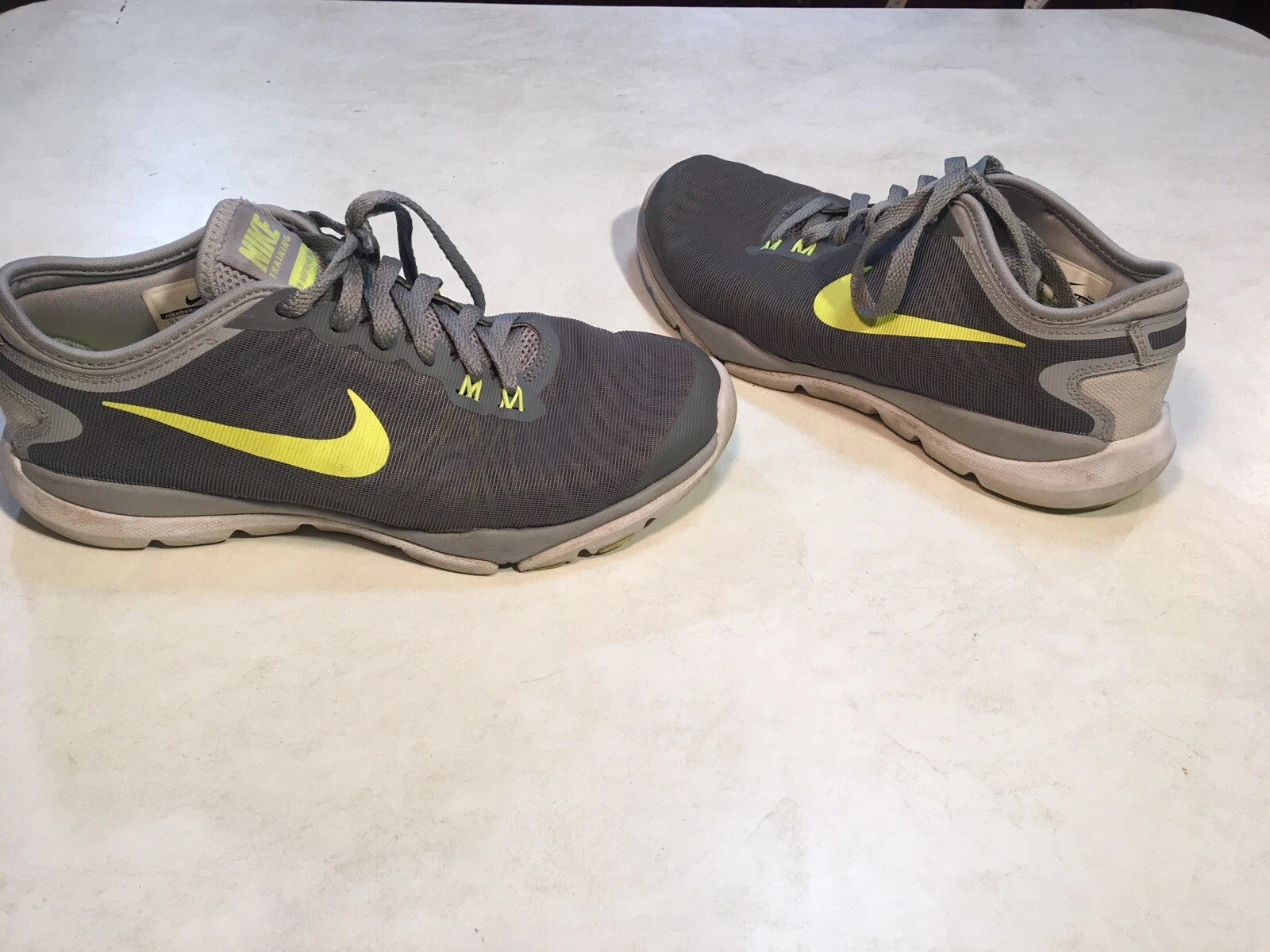Nike Shoes Womens 9 Flex Supreme TR4 Training 823668 003 Gray Leather Lace Up