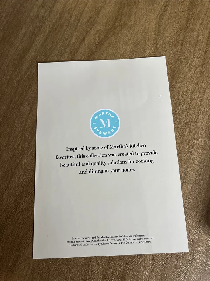 Martha Stewart Christmas Gingerbread Bear Plate Set Of 4 Brand New - Image 3 of 4