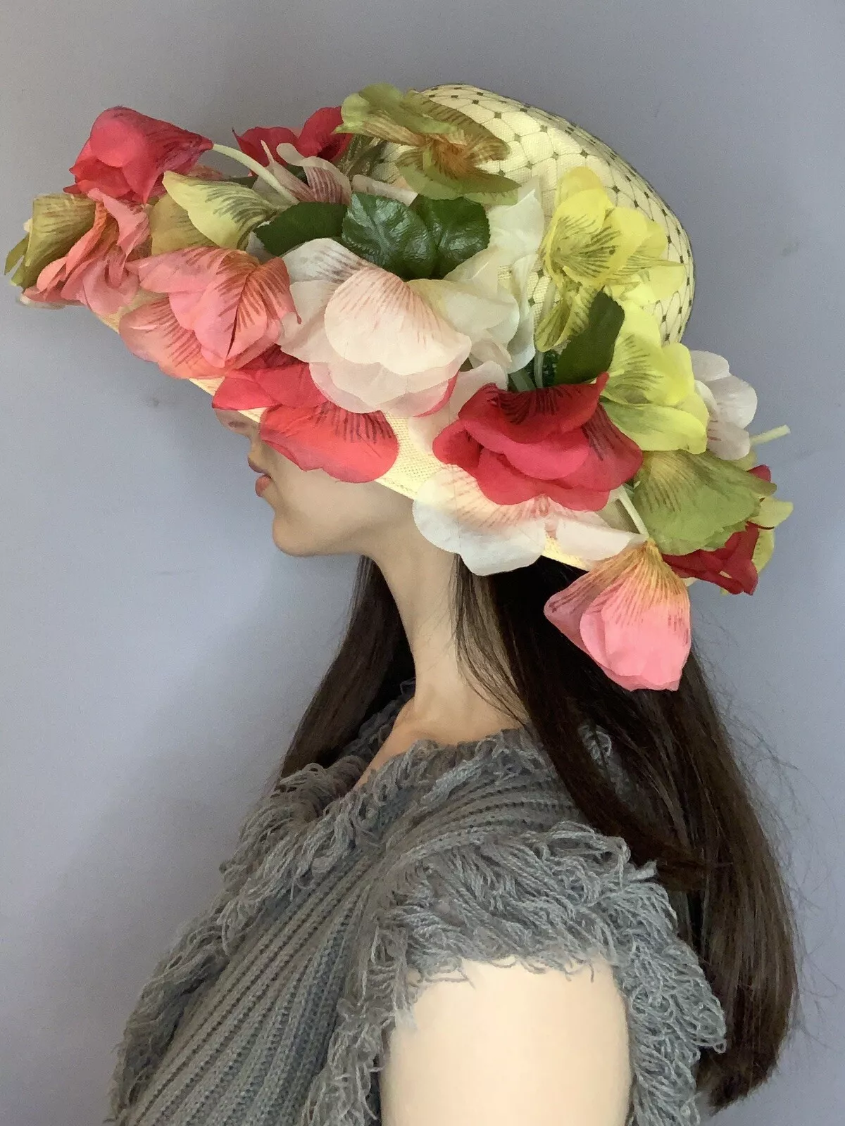Chapeau de soleil vintage années 1960 Christian Dior