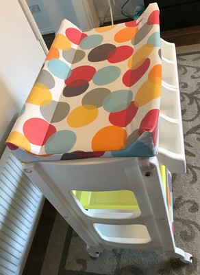 easi peasi changing unit