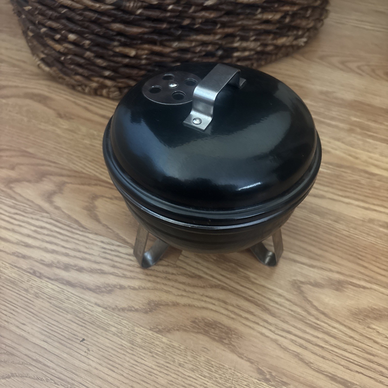 Mini Weber BBQ Grill Bowl For Sauce 6.5&rdquo; Metal With Insert