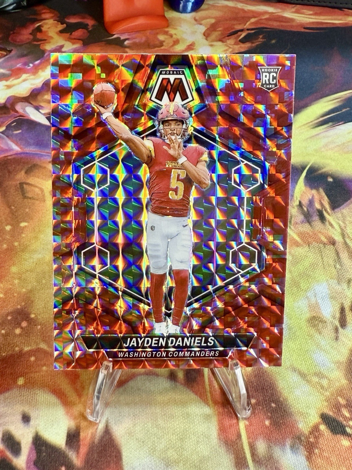 2024 Mosaic Jayden Daniels RC Camo Red Prizm Rookie #302 Commanders