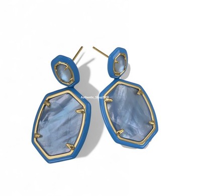 New 100% Authentic KENDRA SCOTT Periwinkle Illusion Daphne Frame Drop Earrings