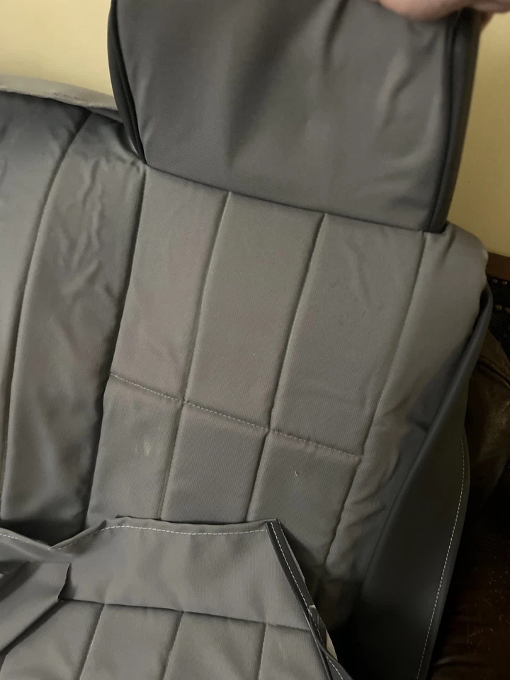 Fundas de asiento de banco para camioneta TOYOTA 1987-94 VINILO GRIS (Lg. centro recortado) Foto 3 de 4