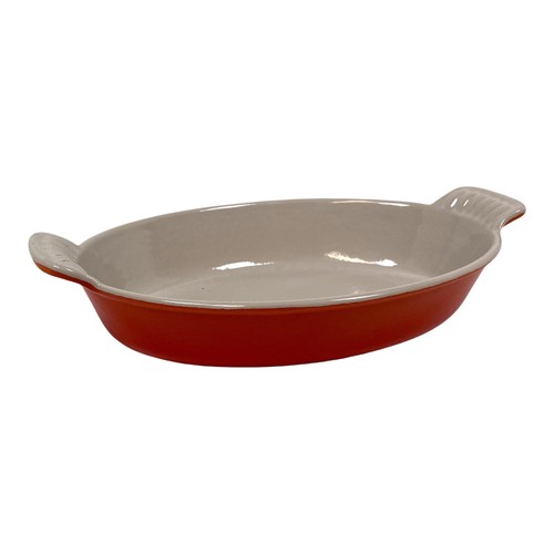 Le Creuset Stoneware Fire Red 9 1/4" Oval Baking Dish - Picture 4 of 4