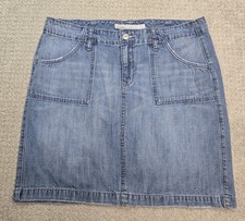 Old Navy Denim Skirt 10 Classic Knee Length Medium Wash Blue Pockets Comfort