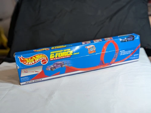 Vintage Hot Wheels 30th Anniversary Edition G-Force Stunt Set Redline NIB