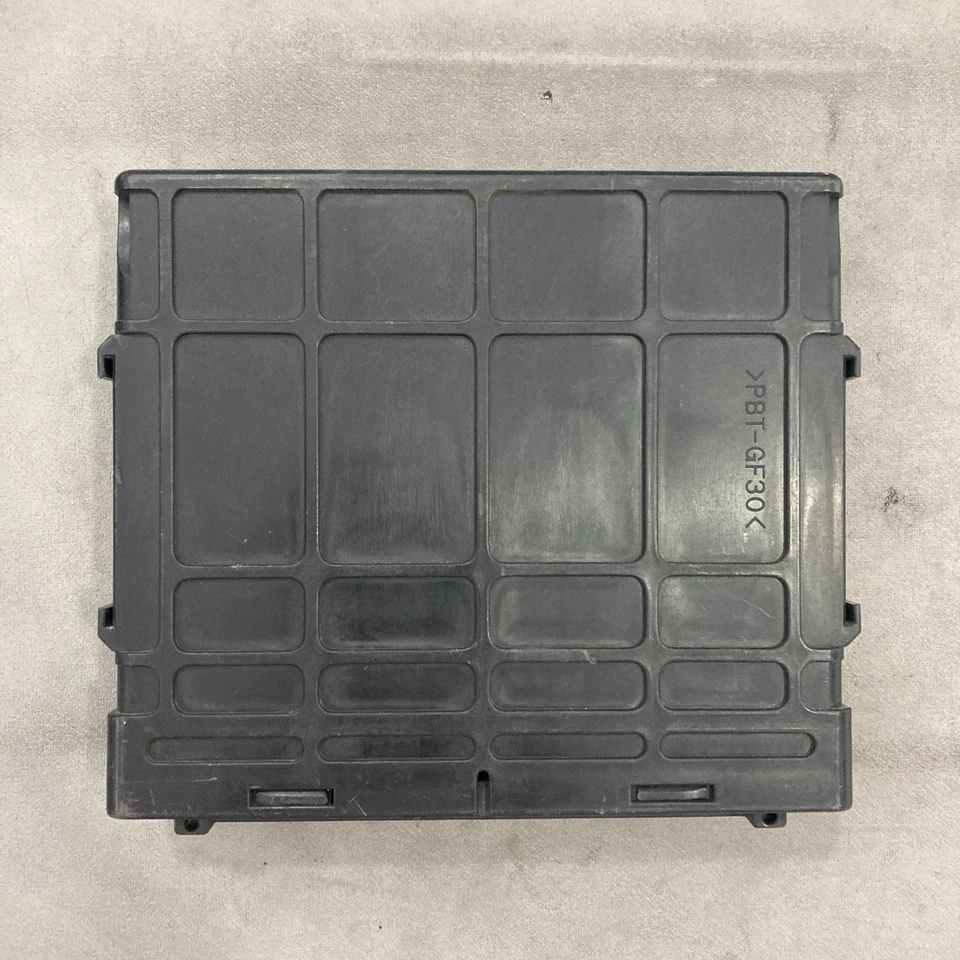 Mitsubishi Mirage 1998 ECU/ECM MD346753 (conducción a la derecha) Foto 3 de 3