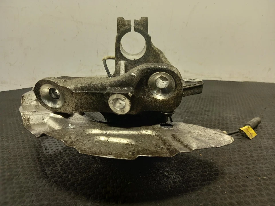 BMW 3 SERIES Wheel Hub Stub Axle O/S 2005-2013 3.0L Diesel Front RH - Image 3 of 4