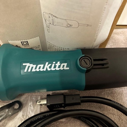 Makita JN1601 Nibbler Tool High Precision Cutting 230V Compact Design - Picture 7 of 10