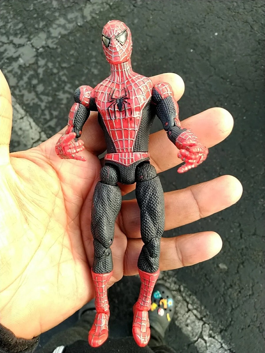 Marvel Toybiz SPIDER-MAN 2 Movie SPIDER-SENSE SPIDER-MAN