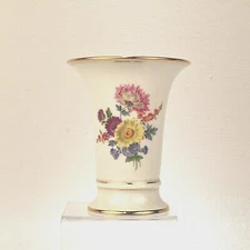Old or Antique Meissen Porcelain Trumpet Vase - Deutsche Blumen Flower.