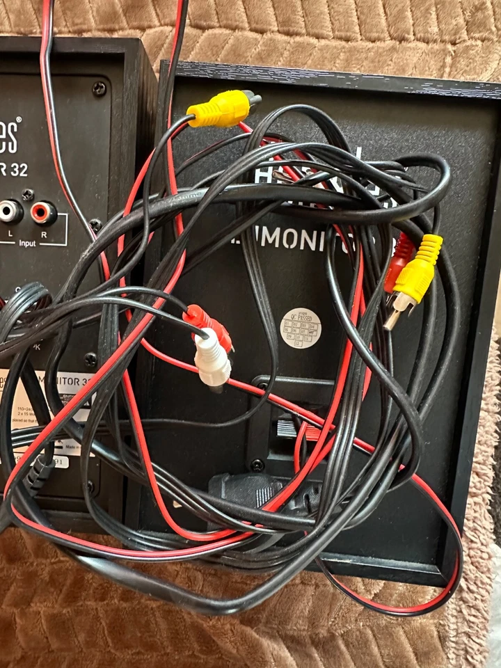 Hercules Coppia casse monitor DJMONITOR 32 Black 60W 4780885 - Immagine 4 di 4