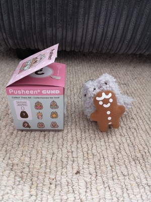 pusheen gingerbread plush