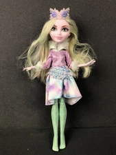 Ever After High Doll Crystal Winter from Epic Winter series Snow Queen Daughter