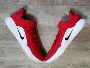 mens hyperdunk