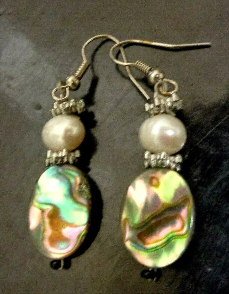 VINTAGE 90'S CULTURED PEARL  & Natural Abalone Shell  Set Pierced DROP Earrings  - image 2 of 4