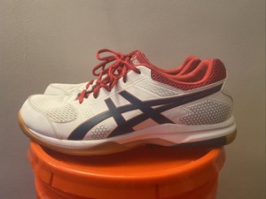 asics red white and blue running shoes
