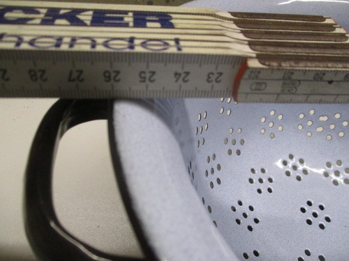 Vintage blaues Emaille Sieb Abtropfsieb Retro Kitchenalia 1970er Jahre - Bild 7 von 9