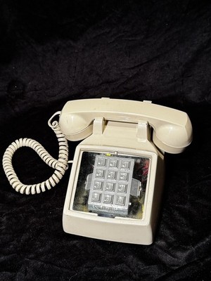 Vintage Premier Series 2500 Tan Push Button Touch Tone Desk Telephone - TESTED