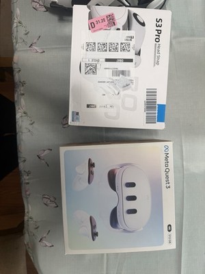 Meta Quest 3 VR Headset - 512GB Storage, White with Bobo VR S3 Pro head strap