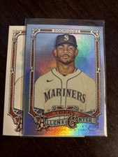 2025 Topps Allen & Ginter  #70 Julio Rodríguez, Mariners - Silver Foil & BASE