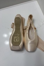 Brand New Gaynor Minden GM Pointe Shoes, Lyra, LCL-8.5M4XDH