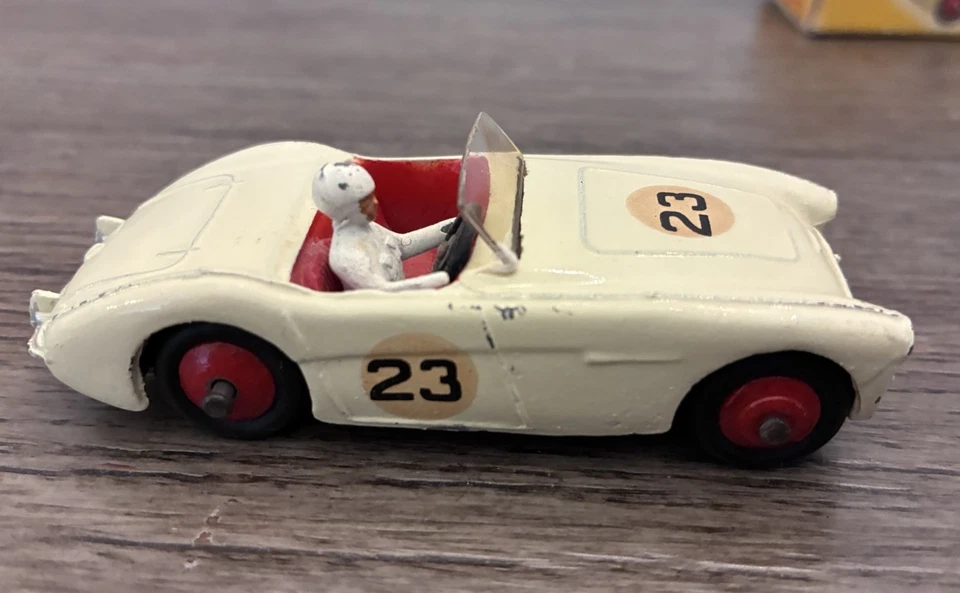 Dinky 109 Austin Healey 100 Sports W/Original Box - Image 3 of 4