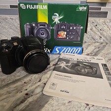 Fuji Film FinePix S 7000 Digital Camera Tested Working