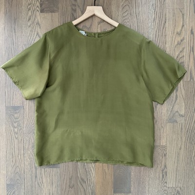 Vintage Round Neck Short Sleeve 100% Silk Blouse in Olive Green Size Large