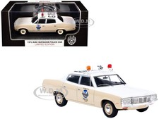1972 Amc Matador Police Car Phoenix Pd 143 Model By Iconic Replicas 43-0590