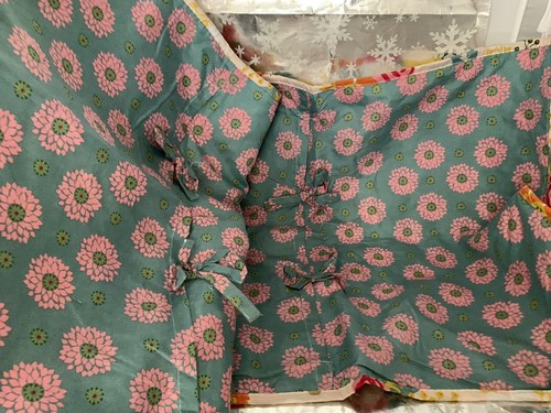 ❤️NEW Country Flowers 2 Standard Size Pillow Shams Envelope Bow Tie Closure - Picture 6 of 7