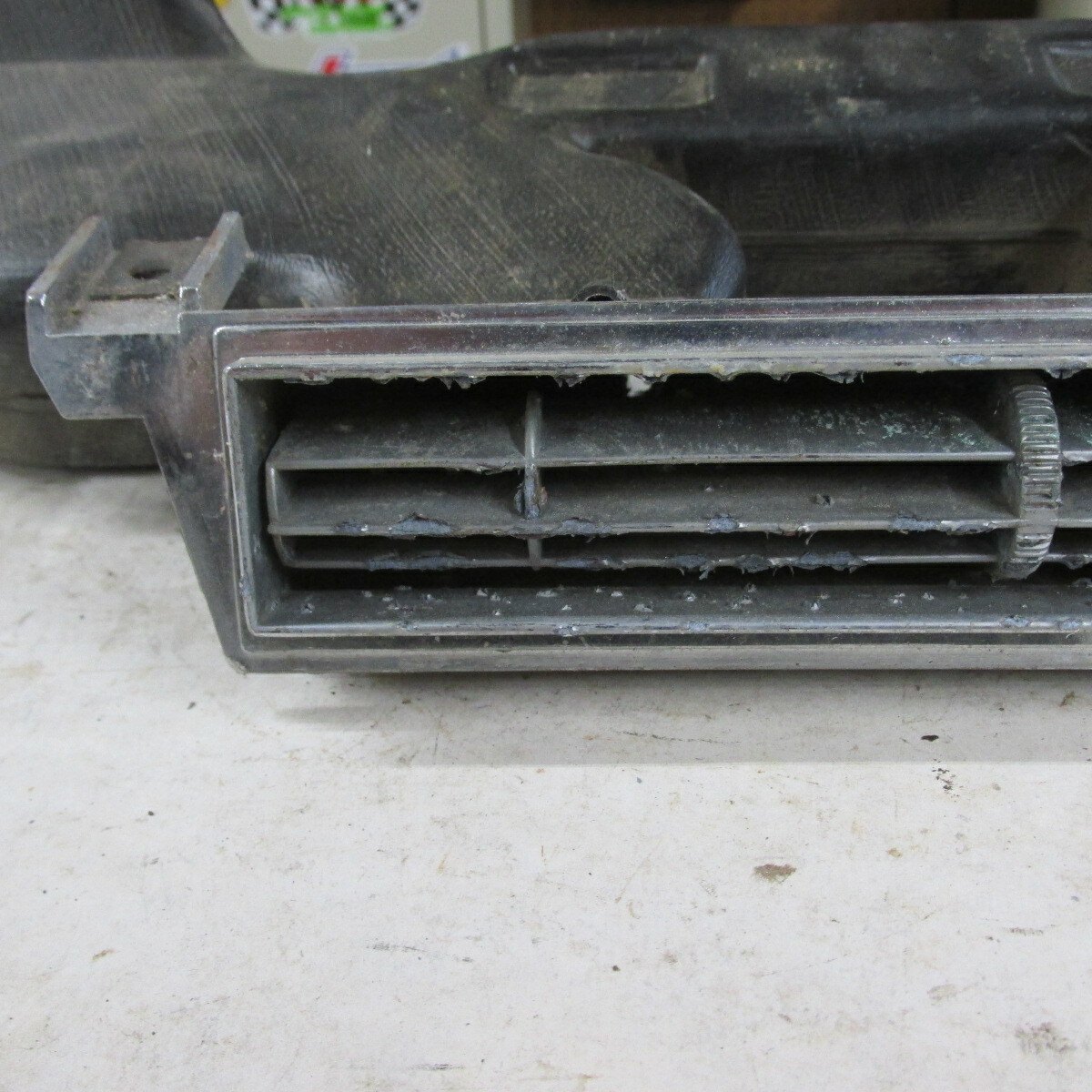 Picture 5 of 6