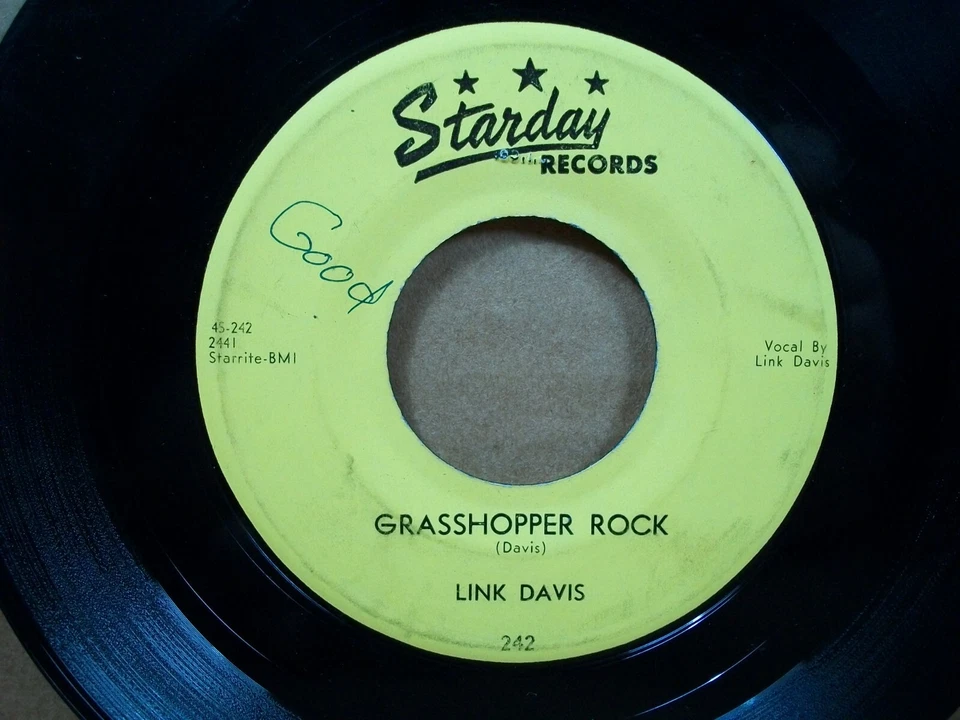 Link Davis - Sixteen Chicks/Grasshopper Rock (45 RPM, Starday) - Image 4 of 4
