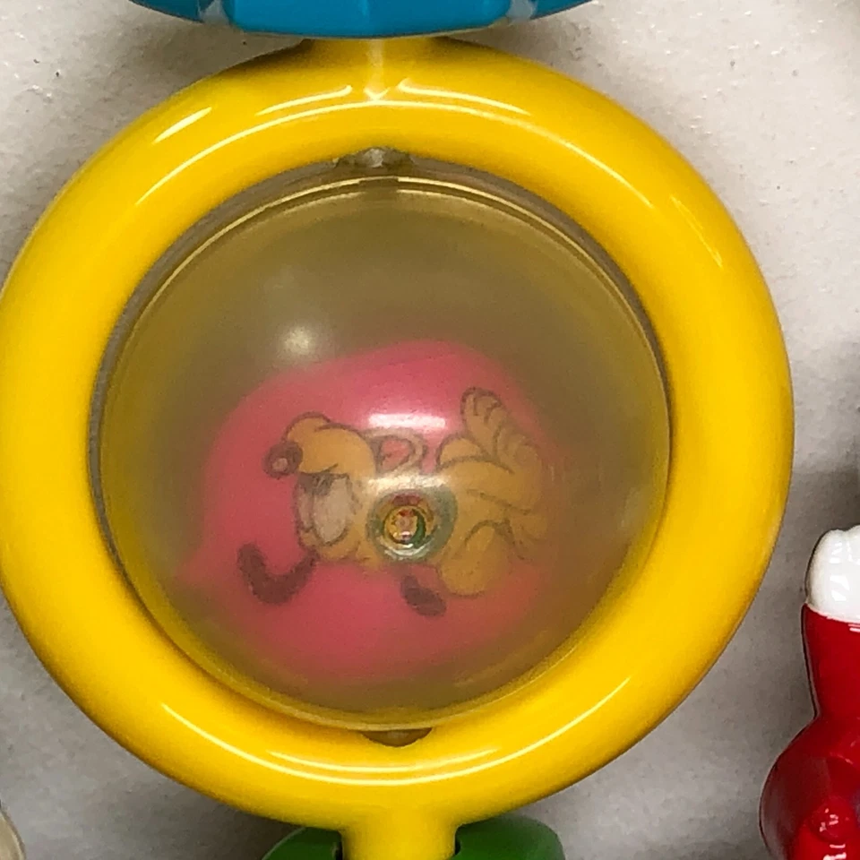 Juguete Sonajero Bebé Disney Mickey Mouse Pato Donald Plutón De Colección 1985 Retro Niños 6" Foto 4 de 4