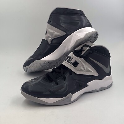 NEW NIKE ZOOM SOLDIER VII TB Black/MTLLC SLVR-MTT MENS SZ 13