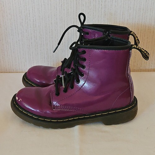 Dr Martens Boots Girls 2 Purple Faux Leather AirWair Combat Patent ZipnAnkle - Picture 4 of 17