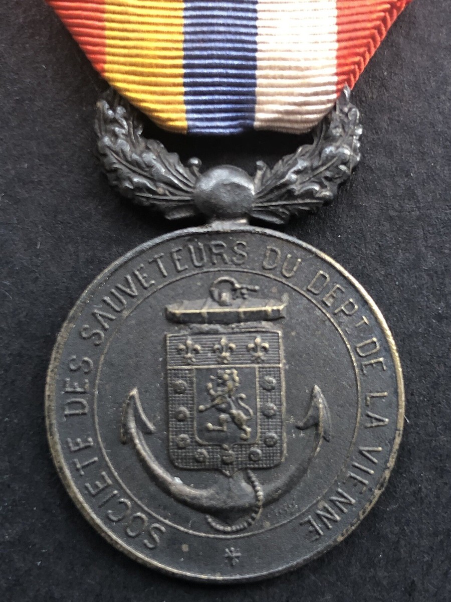 Médaille Ancienne Football District Vienne 1959 - Signée Hochard