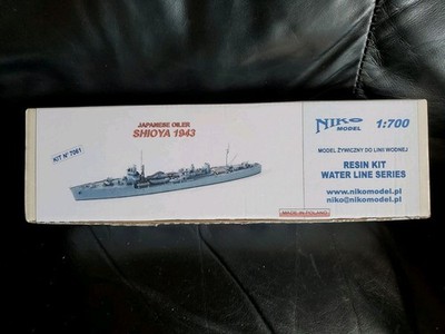 Niko Models Japanese Oiler Shioya 1943 1/700th scale resin waterline model kit.