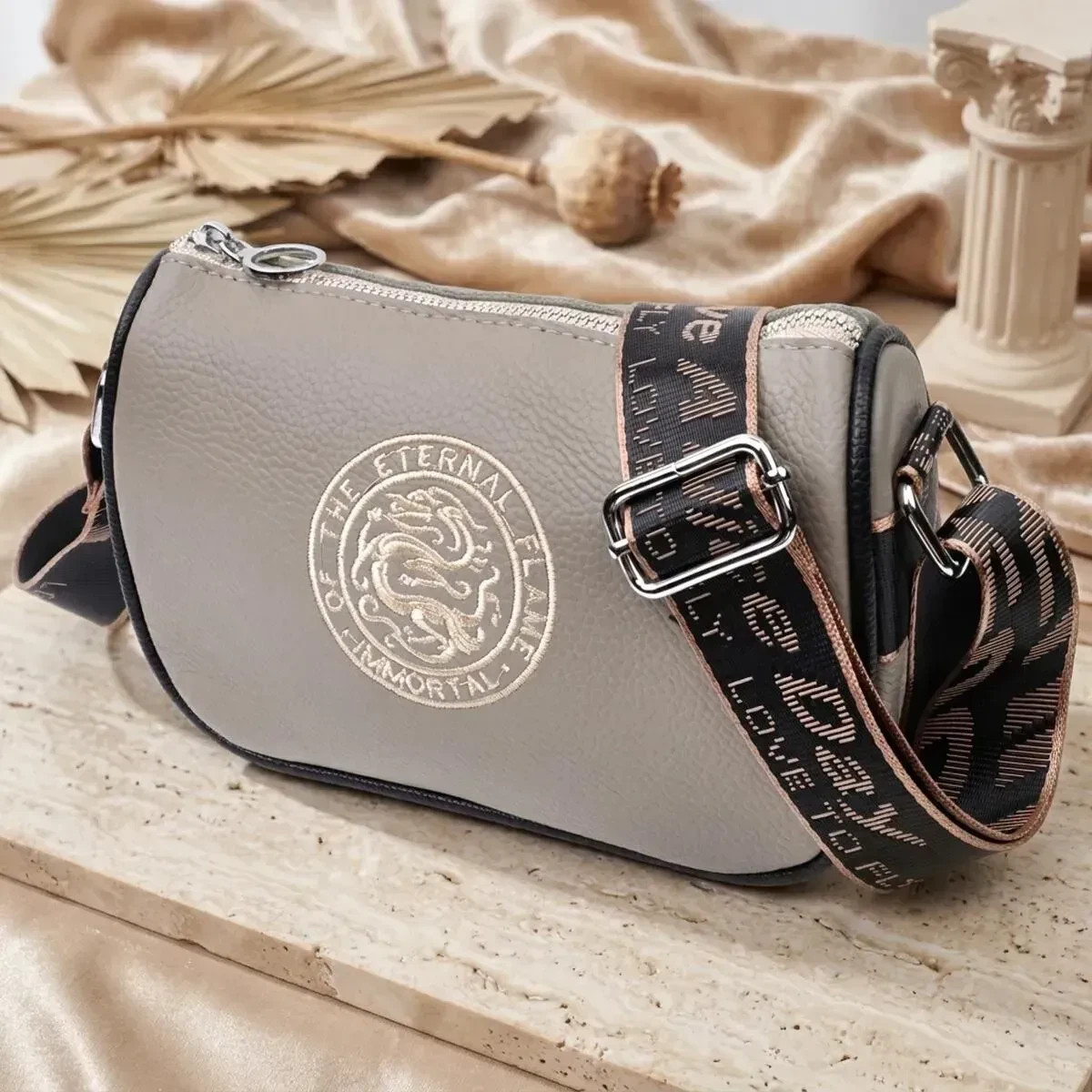 Women&rsquo;s Genuine Leather Crossbody Bag Vintage Embroidered Shoulder Bag Beige