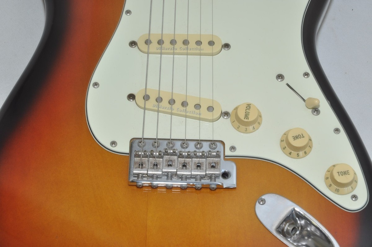 Fender Japan ST62-DMC（3TS）'62 Stratocaster Electric Guitar Ref