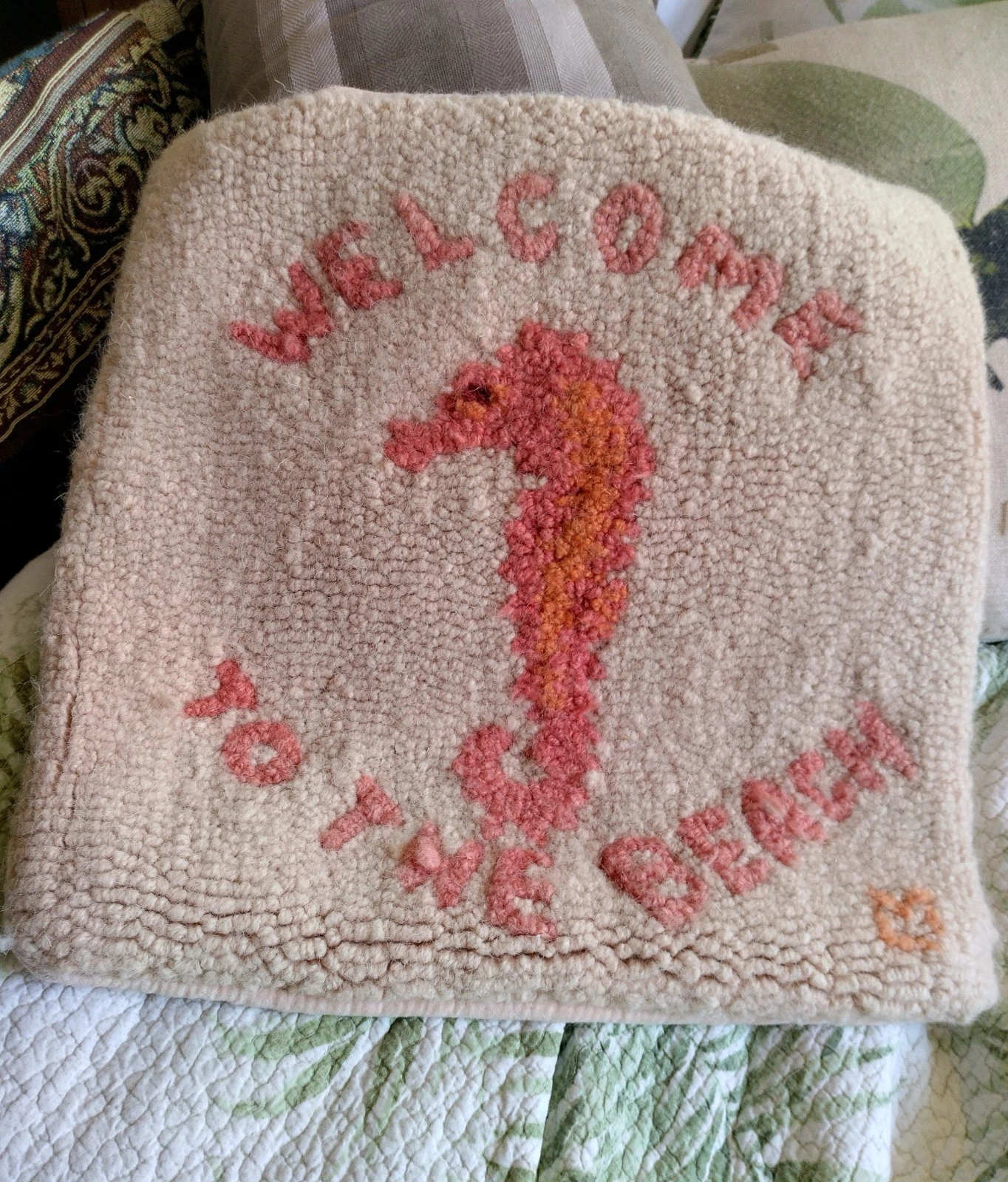 Seahorse, beach throw pillow cover, coral/peach color, wool & cotton, 18x18"
Opens in a new window o